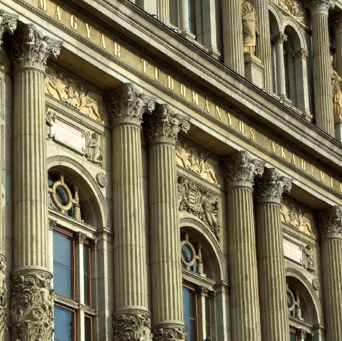 Az MTA megcsonkításának egy lehetséges magyarázata