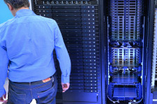 Húsz év múlva nem lesz annyi áram, amennyit a gépek felzabálnak