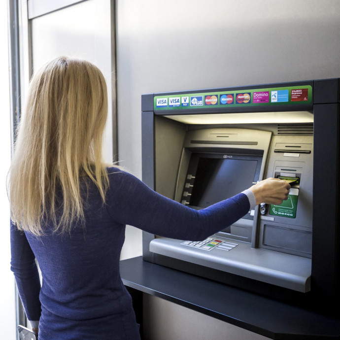 Úgy volt, csökkentik a tranzakciós illetéket, de mégsem