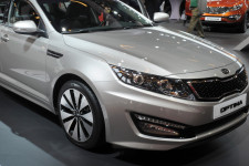 Vizsgálat indul a Hyundai és a Kia kigyulladó autói miatt