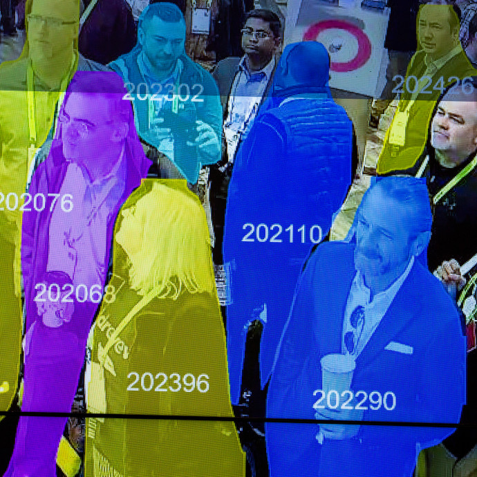 Gép jelzi, ha a dolgozó azon gondolkodik, hogy elmenjen a cégtől