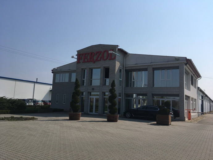 A Ferzol központi épülete