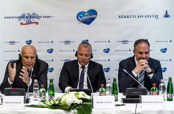 A Pasquale család befektetésének bejelentése 2015-ben