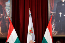 Politikailag többnyire férfiak, szakmailag viszont inkább nők vezetik a magyar önkormányzatokat