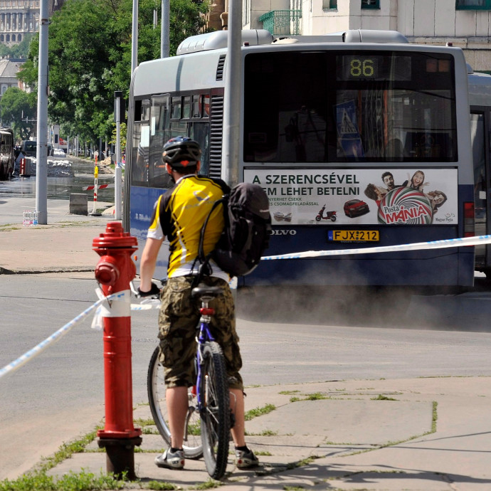 Irigylésre méltó feltételekkel veszi az üzemanyagot a BKV