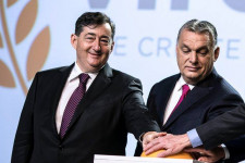 Nyolc ábra egy magyar csodáról