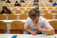 Itt az ideje újragondolni a közgazdaságtan oktatást