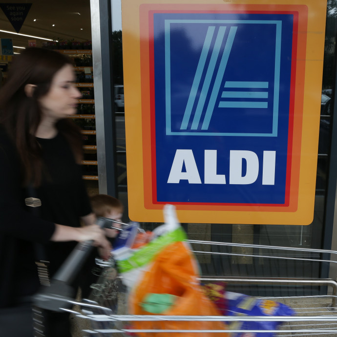 Fizetős lehet az Aldiban a kis zöldséges-gyümölcsös műanyagzacskó