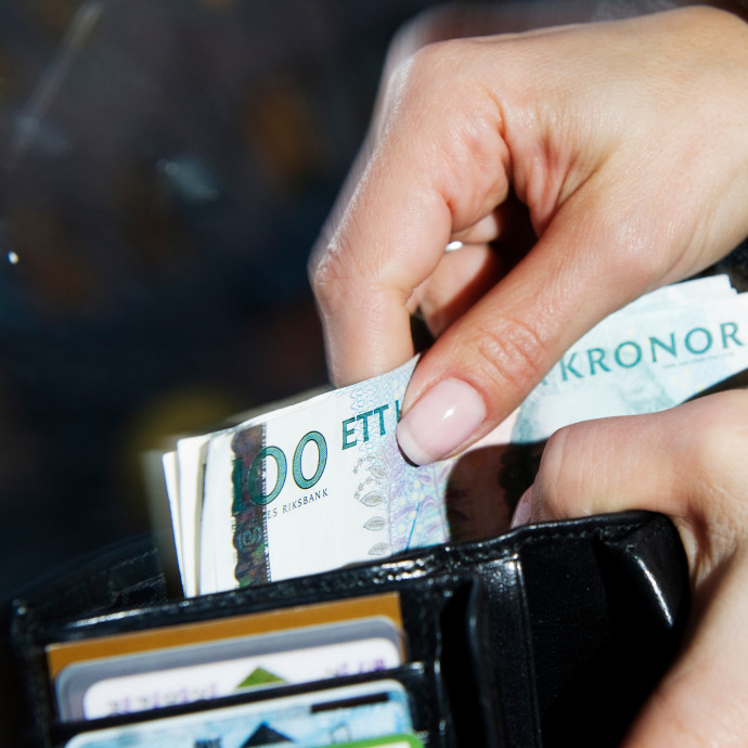 Minél több pénz van egy elhagyott pénztárcában, annál inkább visszaadják a megtalálók