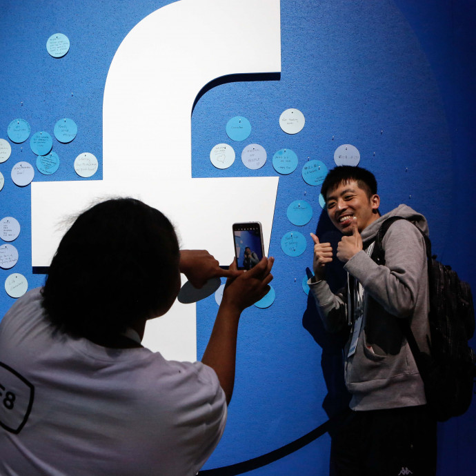 Nem tudjuk, mi lesz belőle, de a Facebook saját pénzében benne van a totális megfigyelés lehetősége