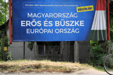 Kormányközeli extraprofit: a számla javát később fizetjük meg