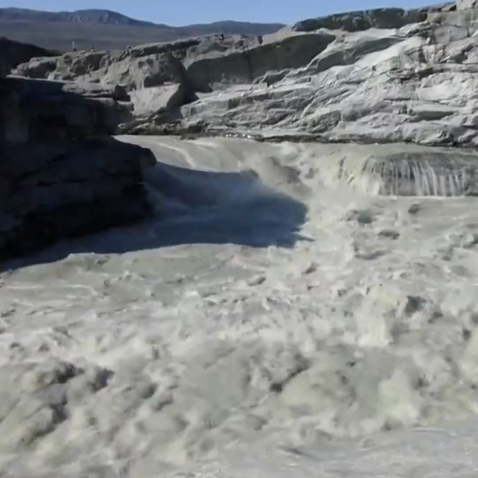 Élőben nézzük a klímakatasztrófát, Grönland elolvad, a tajga lángokban áll