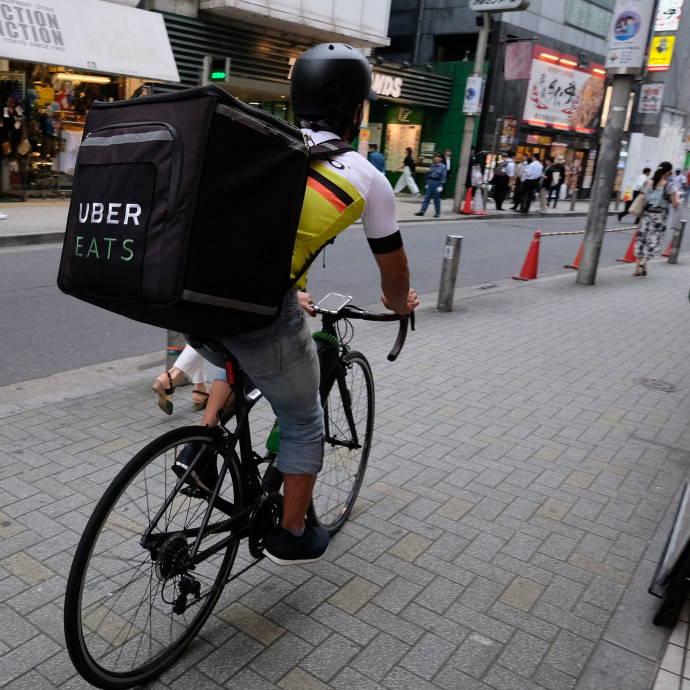 Az ételfutárok több mint negyede megdézsmálja a rendelést