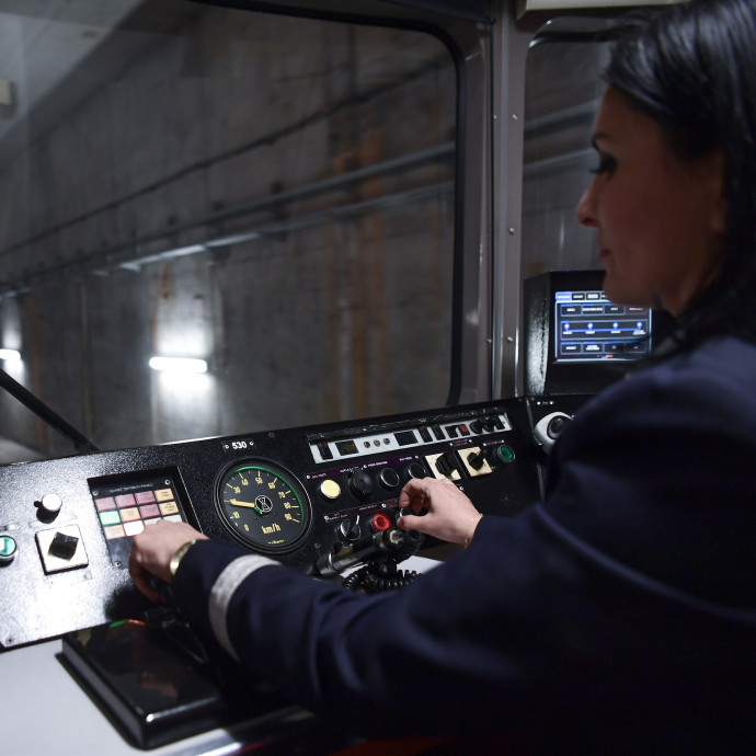 A nők használják többet a tömegközlekedést, mégsem törődik senki az igényeikkel