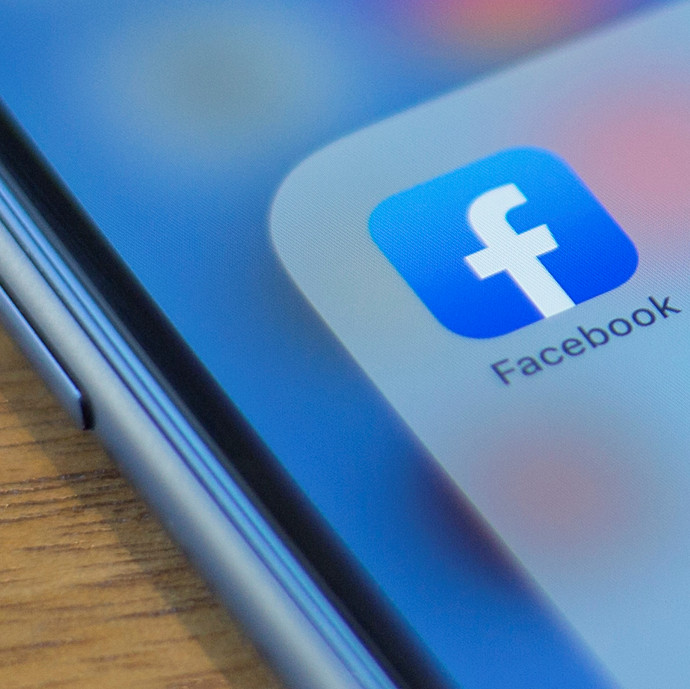 Tényleg lehallgatta és leíratta a Facebook a messengeres telefonbeszélgetéseidet