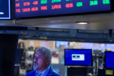 Ha 15 ezer milliárd dollár nem tévedhet, akkor nyakunkon a recesszió