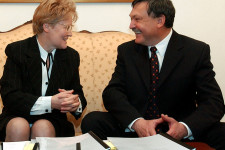 Az OTP kivonulhat Szlovákiából