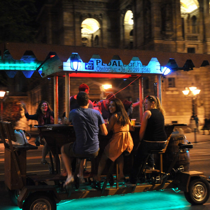 Eleged van a részeg brit turistákból? Nem vagy egyedül