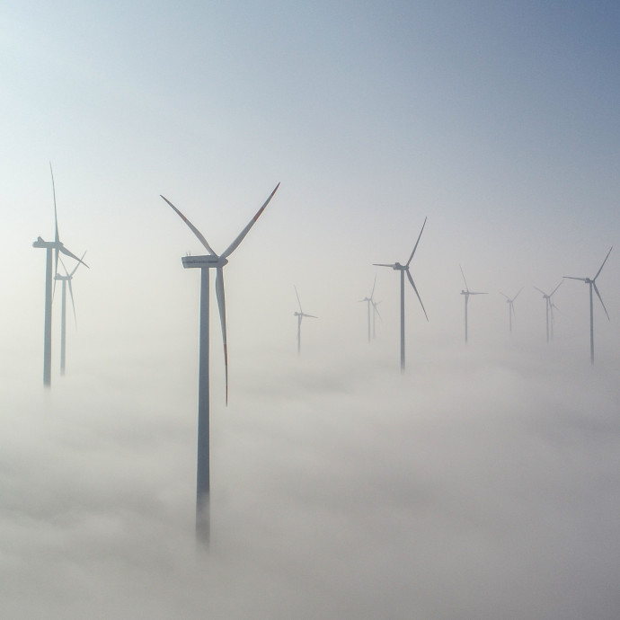 Nőtt a motiváció a megújuló energiára, de a projektek tele vannak buktatókkal, és így is fényévekre vagyunk az EU-s célszámoktól