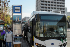 Villanybuszokra várunk, miközben még 36 éves Ikarus is fut Budapesten