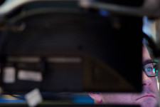 Már a robotoknak is a pénzünkre fáj a foguk