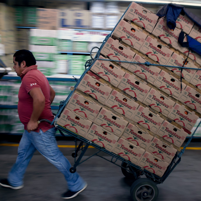 Embertelenebbek lesznek a helyi vállalkozók, ha sok multi jelenik meg egy országban