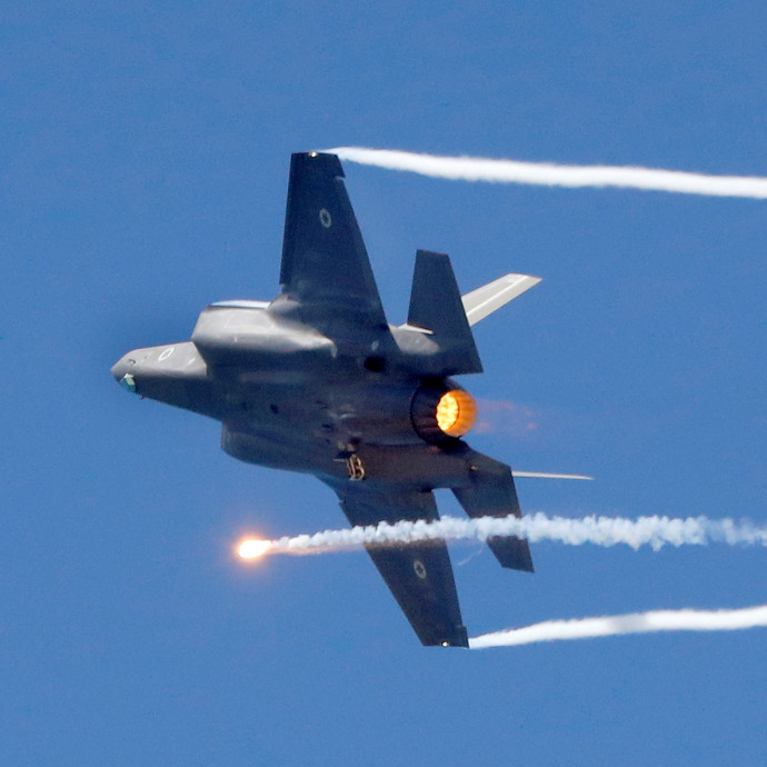 Orosz és kínai légvédelem ellen kell bizonyítania a legújabb amerikai lopakodónak