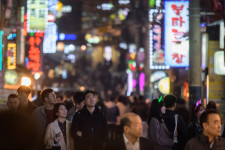 Egymilliárd dollárnál többet ér a cég, amely kivakarta magát a prostik világából