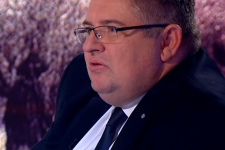 A TV2 új tulajdonosa a kisrészvényesek szerint kihúzta alóluk a bankjukat