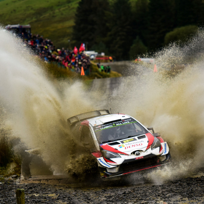 Oldalanként egymillió forintért írhat tanulmányt a Szijjártó Sarolta által vezetett cég egy felesleges beruházáshoz