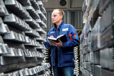 Lejtőre került az autóipari foglalkoztatás a legfontosabb megyében