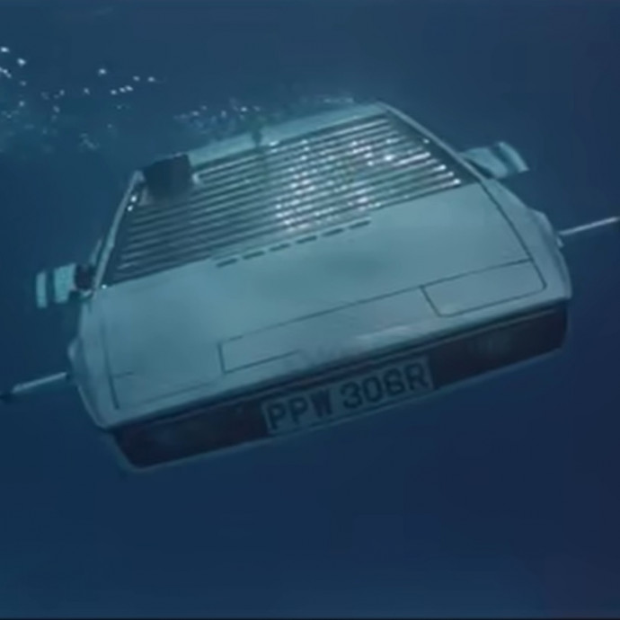 Száz dollárból egymilliót csinált a legsikeresebb raktárvadász, a vevő Elon Musk volt