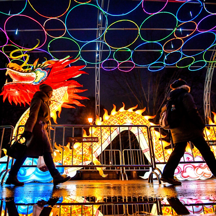 Uniós pénzeső, elmaradt felzárkózás és Kína előretörése: ezek voltak az évtized nagy trendjei