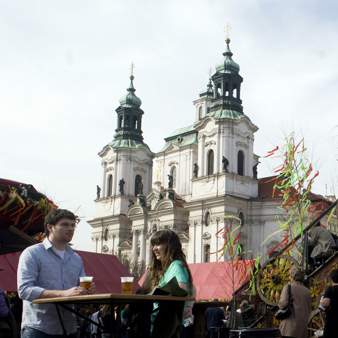 A csehek vészelhetik át legjobban a most következő lassulást a visegrádiak közül