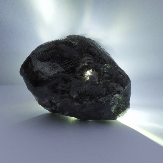 Eladták és feldarabolják a világ második legnagyobb gyémántját