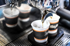 Kikísérletezték, hogyan lehet egy jó kávét a legolcsóbban lefőzni