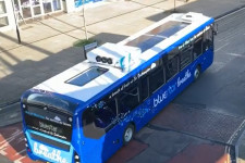 Csak tíz százalékkal drágább az a busz, amely menet közben tisztítja maga körül a levegőt