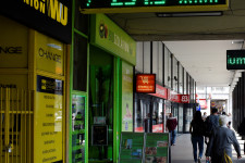 Az lenne furcsa, ha nem gyengülne ennyit a forint