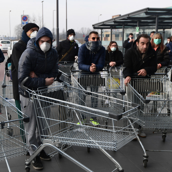 Nagyon nem lenne jó, ha pánikszerűen megrohannánk a boltokat