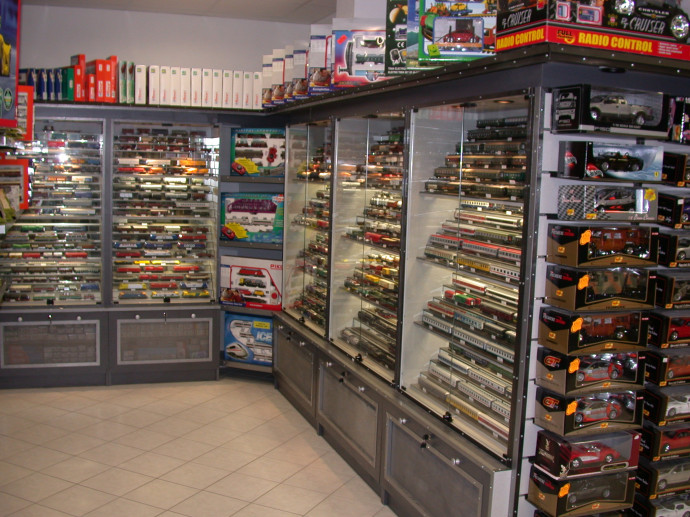 A Modell & Hobby második boltja a 2000-es évek elején