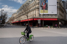 Most vizsgázik az üzleti szolidaritás