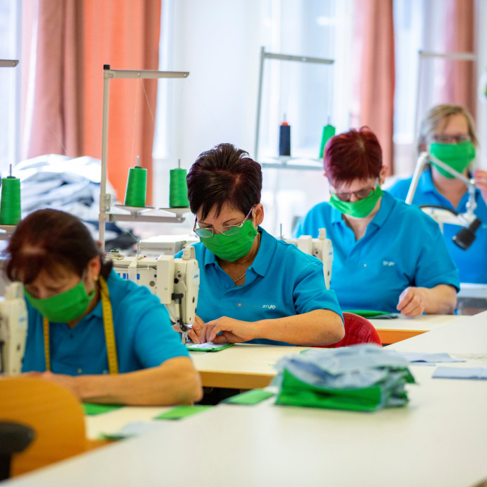 Hadigazdaságra vált a világ a járvány elleni háború miatt