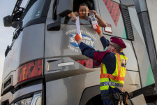 Béna kacsaként nézzük, ahogy a lengyelek és a románok megszerzik a magyar fuvarpiac jelentős részét