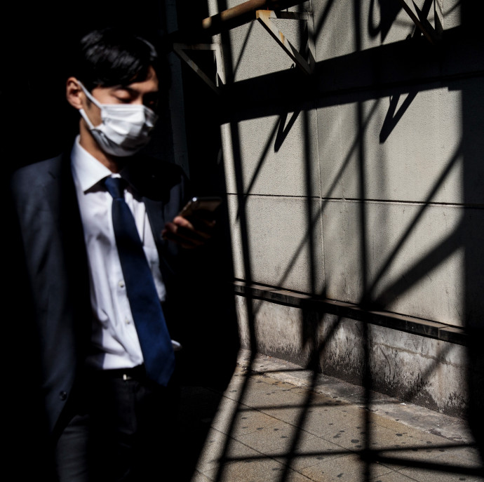 Drogkartellek is elkezdtek szájmaszkkal kereskedni