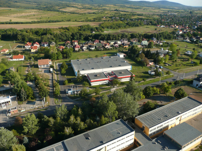 A cég pásztói telephelye.