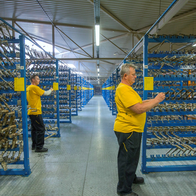 Az emberség és a gazdasági érdek most egy irányba mutat