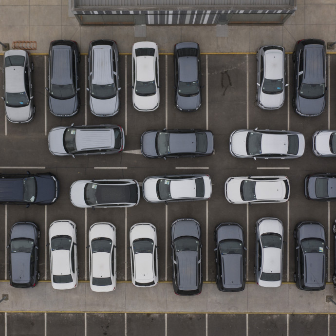 Soha nem látott visszaesés a magyar újautó-piacon