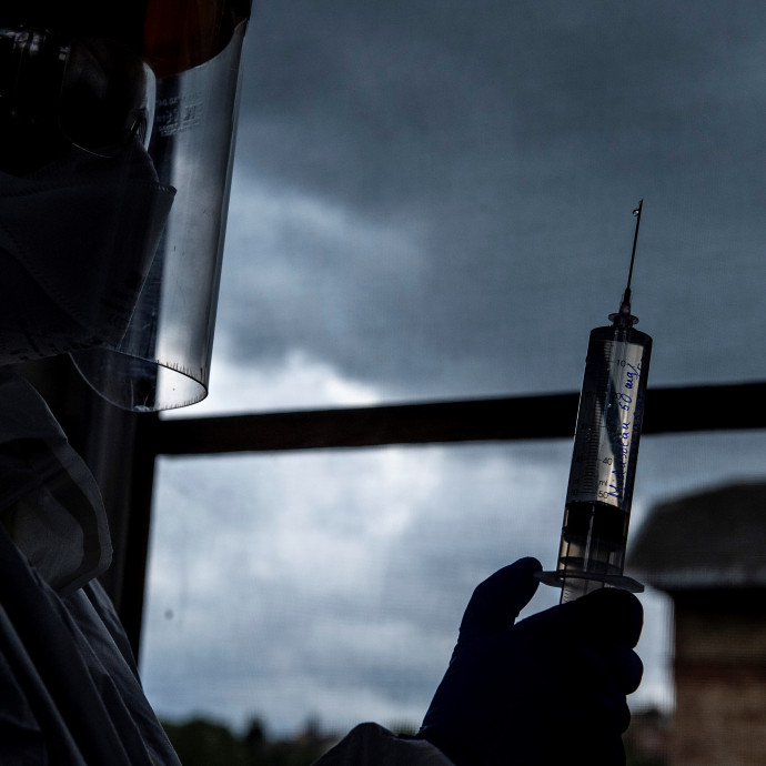 A halálozási adatokból is látszik, hogy a Covid-19 veszélyesebb az influenzánál, de meg lehet fogni