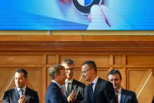 Már a koronavírus-járvány előtt eldőlhetett, hogy halasztják a BMW-gyárat