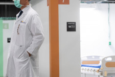 Hosszú várólisták lesznek, mert 28 millió műtét marad el világszerte